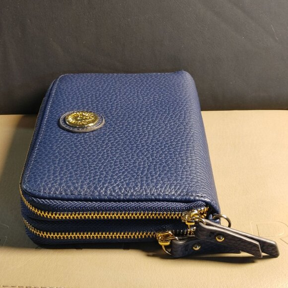 Anne Kline Blue Leather Zip Wallet Gold Lion Medallion Double Compartments - Picture 10 of 11